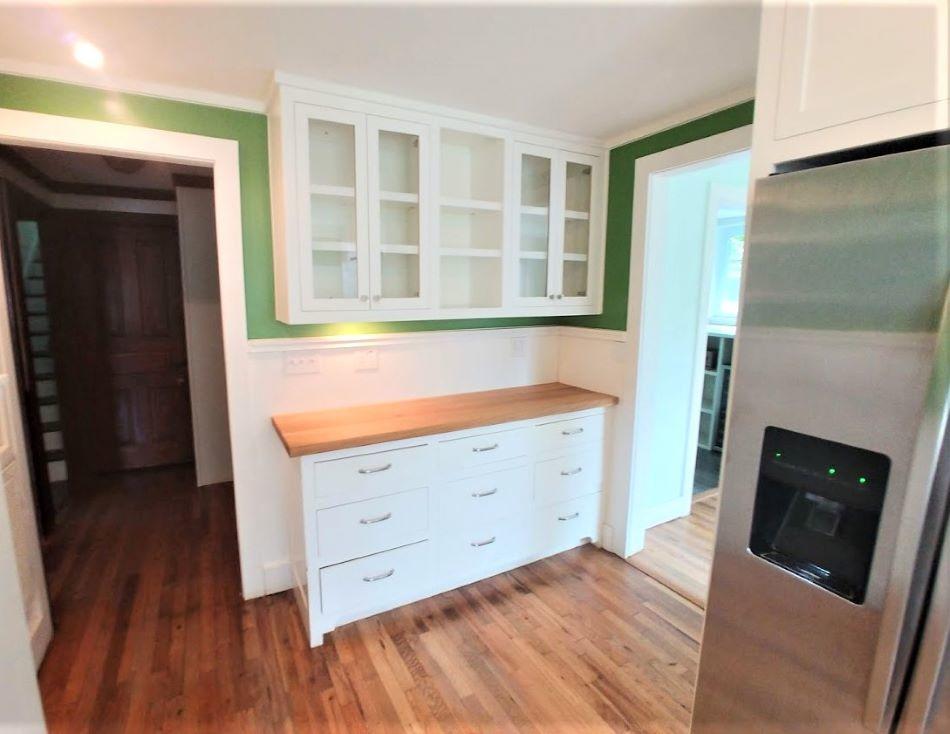 131 Orchard Road Norris, TN 37828 - Photo 7 of 19 Kitchen coffee bar