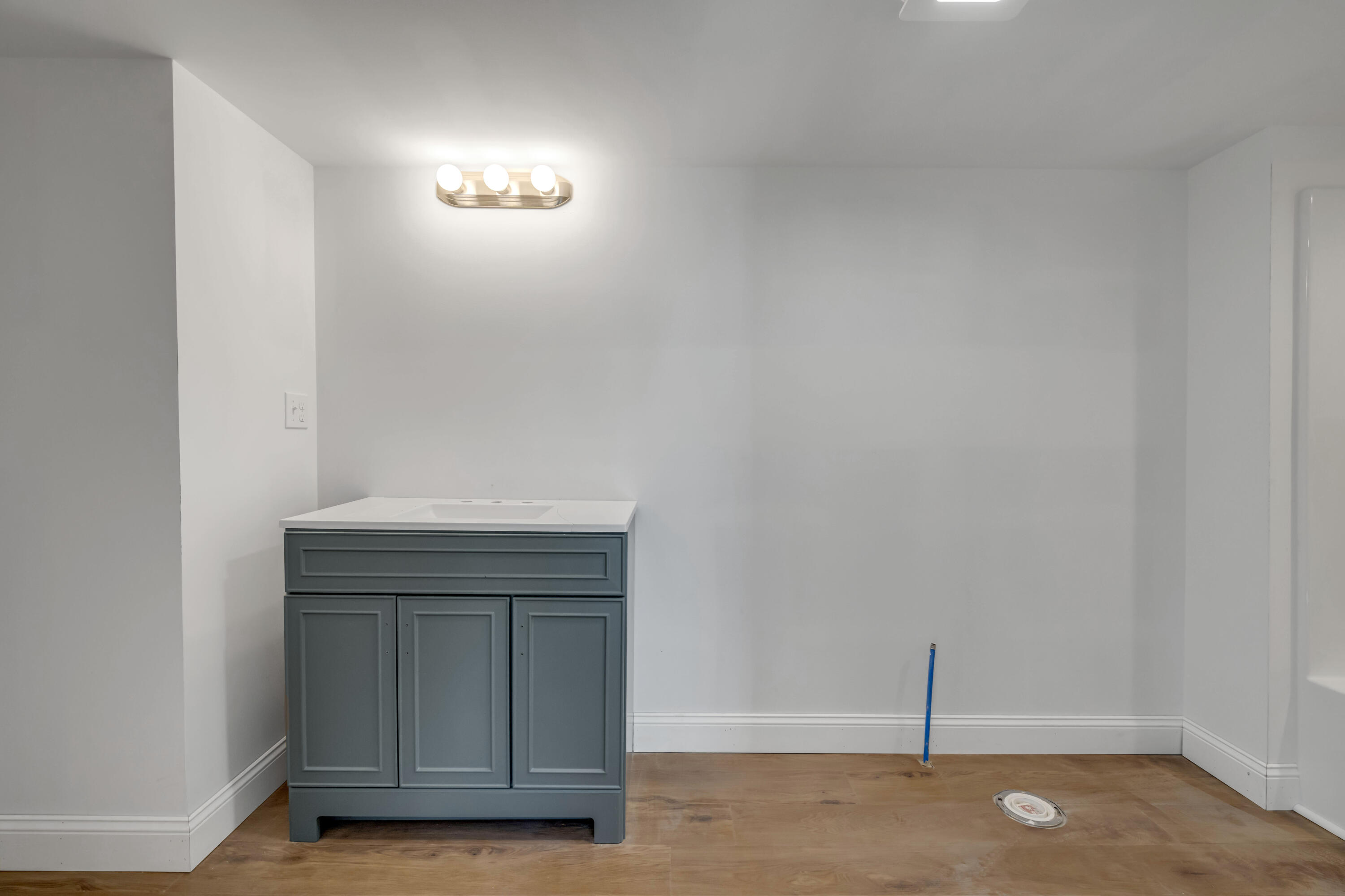 7 Mill Street, Unit 5 Sanford, ME 04083 - Photo 11 of 32 7 Mill Street, Unit 5, Springvale, Maine