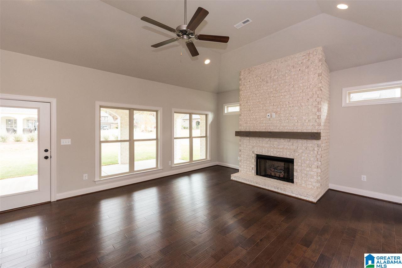 600 Kirkwall Lane Pelham, AL 35124 - Photo 9 of 48