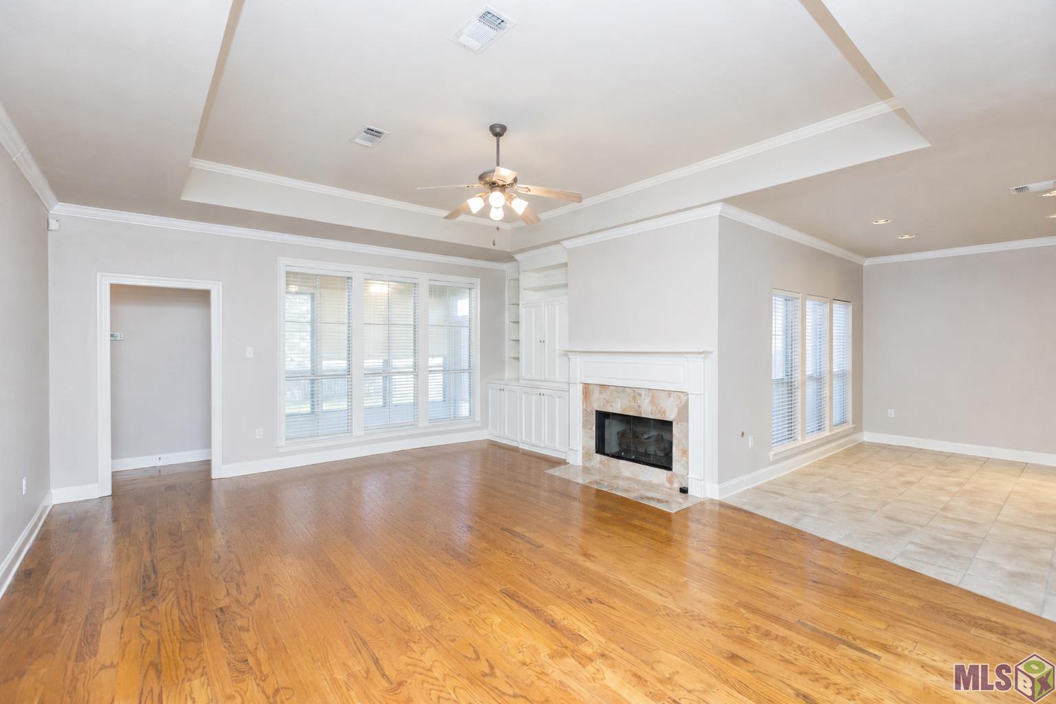 3938 Meadow Ridge Drive Baton Rouge, LA 70817 - Photo 5 of 30 Gallery Image 5