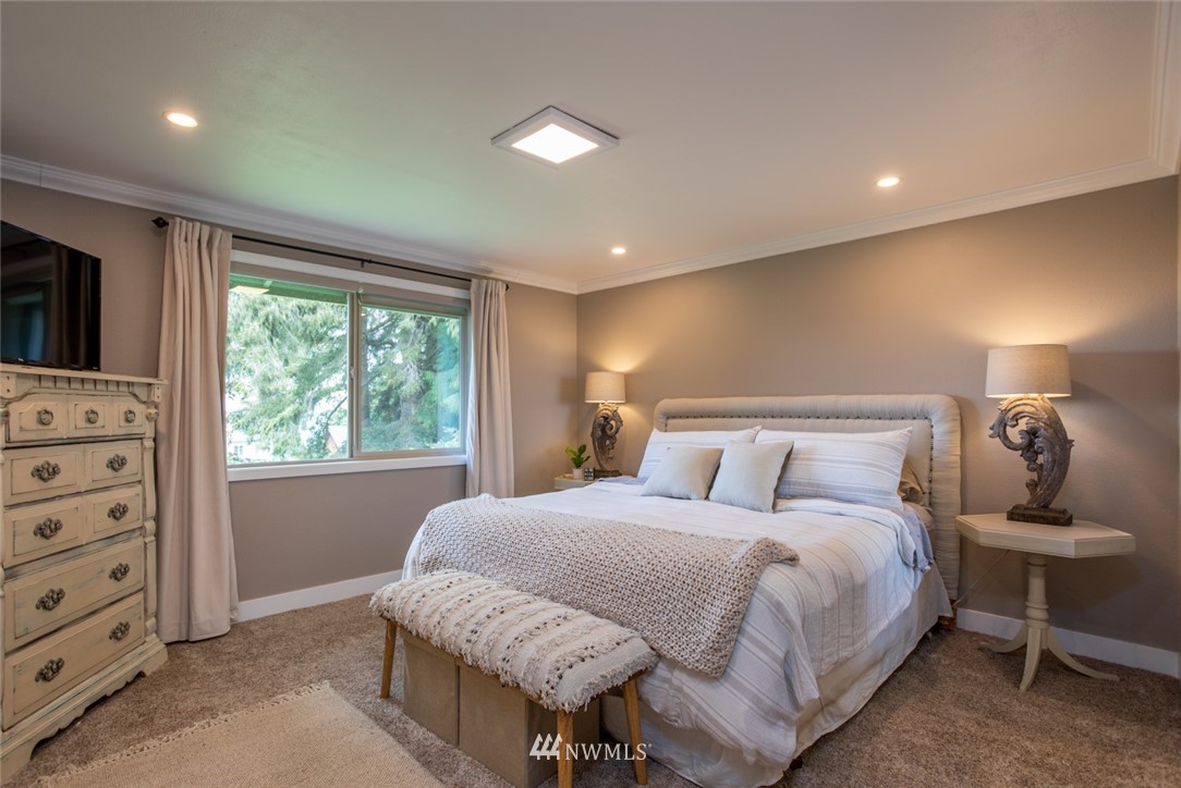 700 Haddon Road Anacortes, WA 98221 - Photo 11 of 40 Gallery Image 11