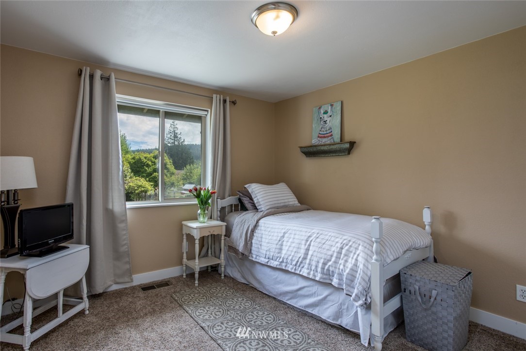 700 Haddon Road Anacortes, WA 98221 - Photo 15 of 40 Gallery Image 15