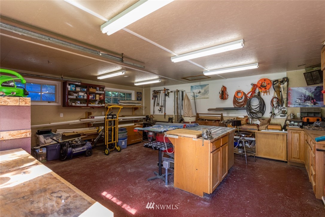 700 Haddon Road Anacortes, WA 98221 - Photo 28 of 40 Gallery Image 28