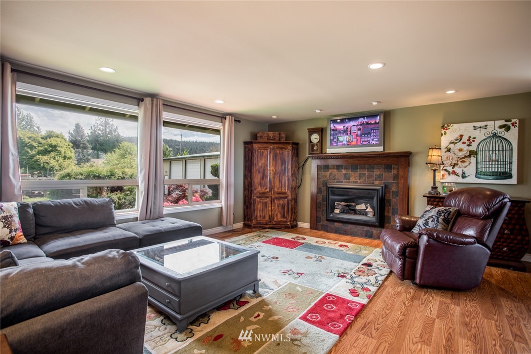 700 Haddon Road Anacortes, WA 98221 - Photo 9 of 40 Gallery Image 9
