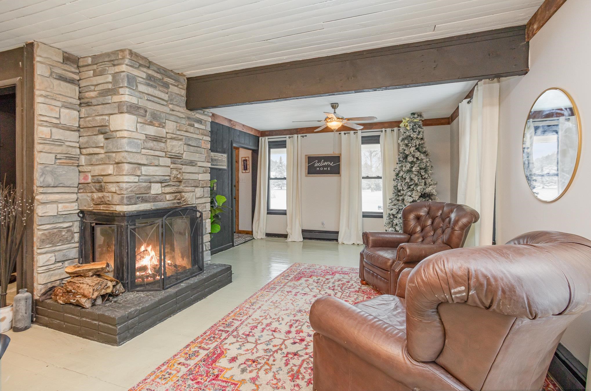 498 Chip Road Auburn, MI 48611 - Photo 5 of 31