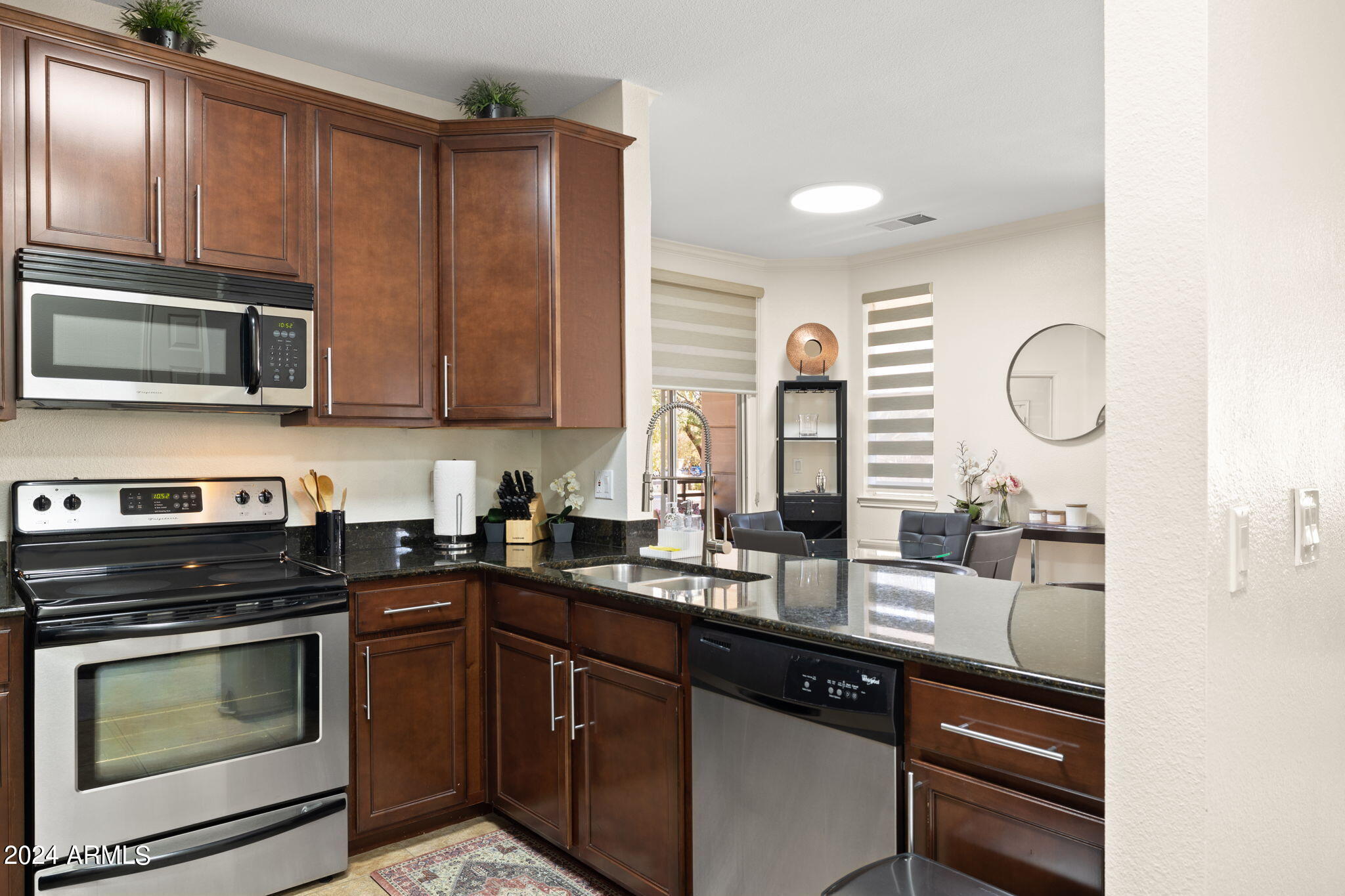 7009 East Acoma Drive, Unit 2097 Scottsdale, AZ 85254 - Photo 9 of 39 Open Kitchen