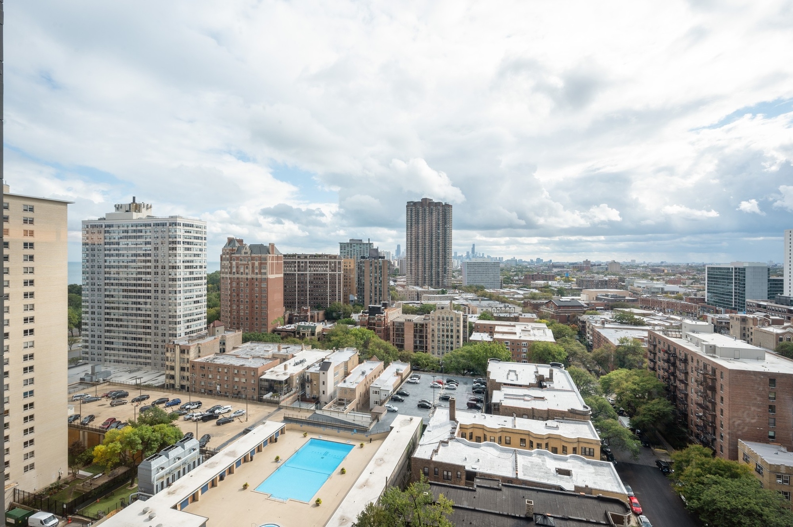 655 West Irving Park Road, Unit 1815 Chicago, IL 60613 - Photo 11 of 14