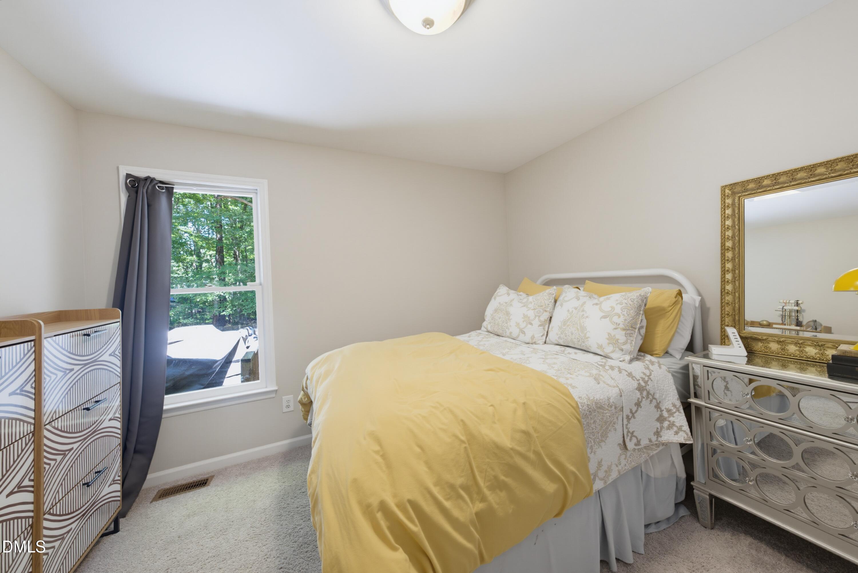 3500 Castlegate Drive Raleigh, NC 27616 - Photo 11 of 31 DSC01586