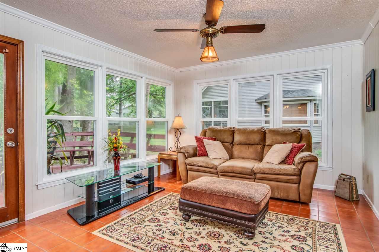 412 Spring Meadow Road Simpsonville, SC 29680 - Photo 9 of 32 Gallery Image 9