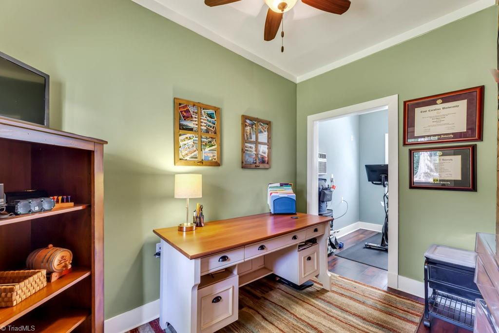 1019 Emery Circle High Point, NC 27262 - Photo 31 of 36 Office adjacent to garage