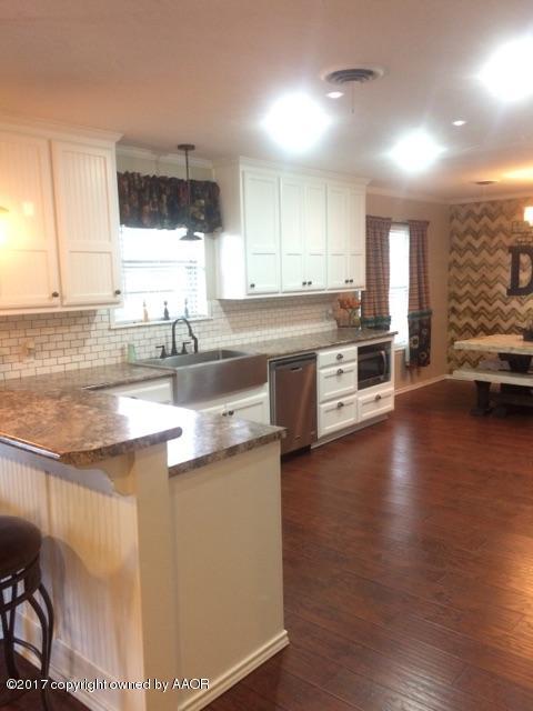 7107 Dreyfuss Road Amarillo, TX 79106 - Photo 2 of 12 dreup kitchen