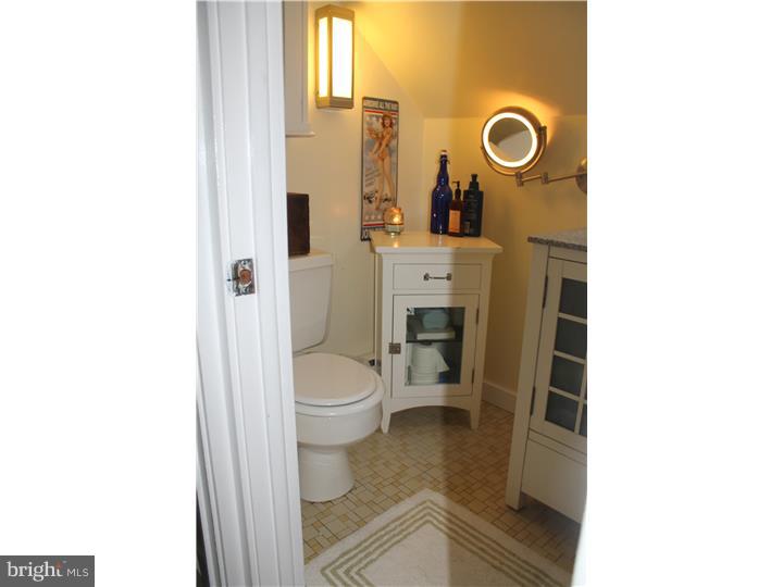 434 Righters Mill Road Gladwyne, PA 19035 - Photo 11 of 17 Bathroom