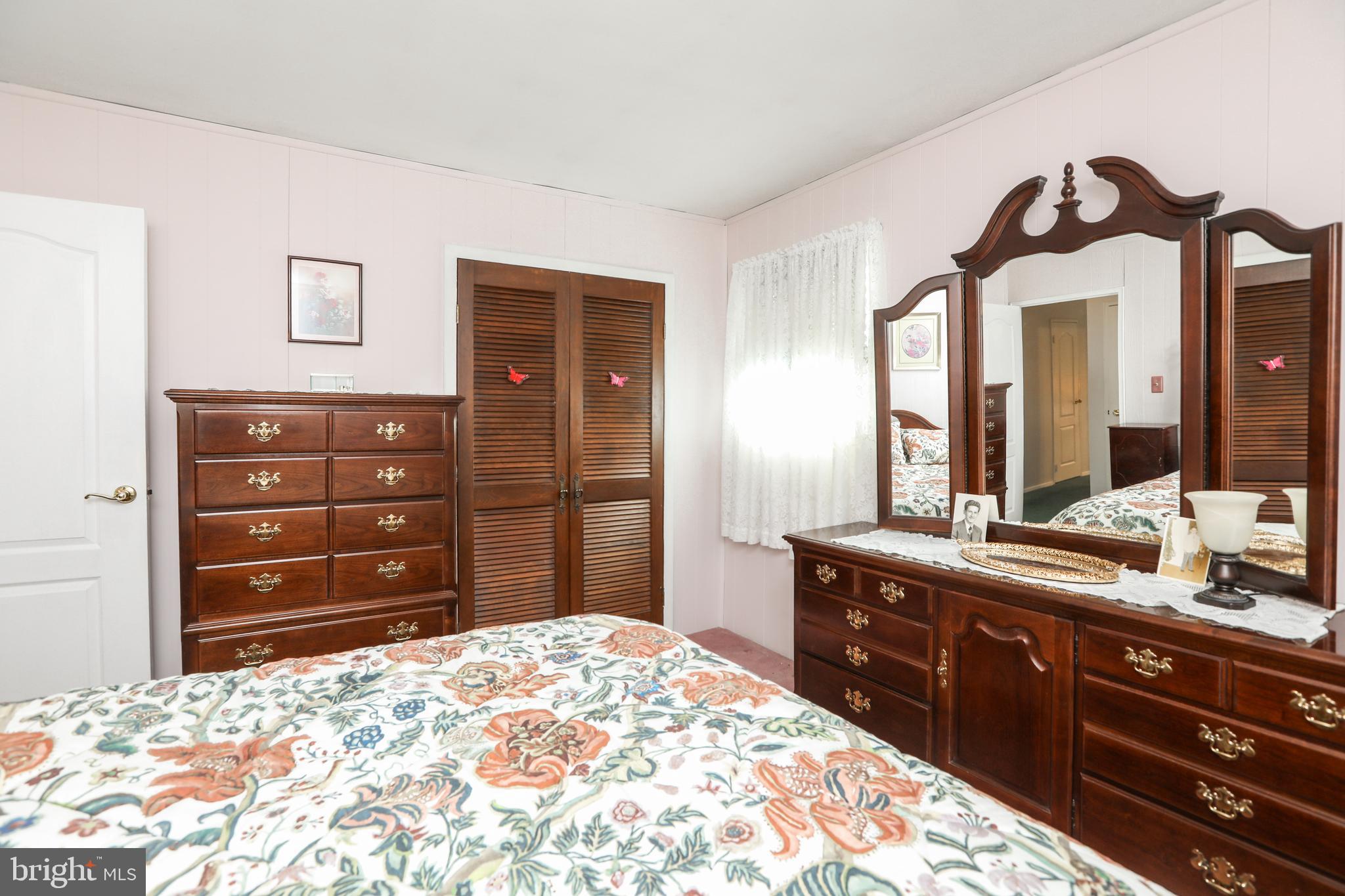 1027 Estates Boulevard Hamilton, NJ 08690 - Photo 16 of 33