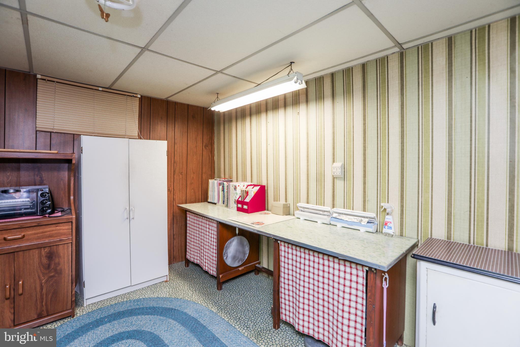 1027 Estates Boulevard Hamilton, NJ 08690 - Photo 29 of 33