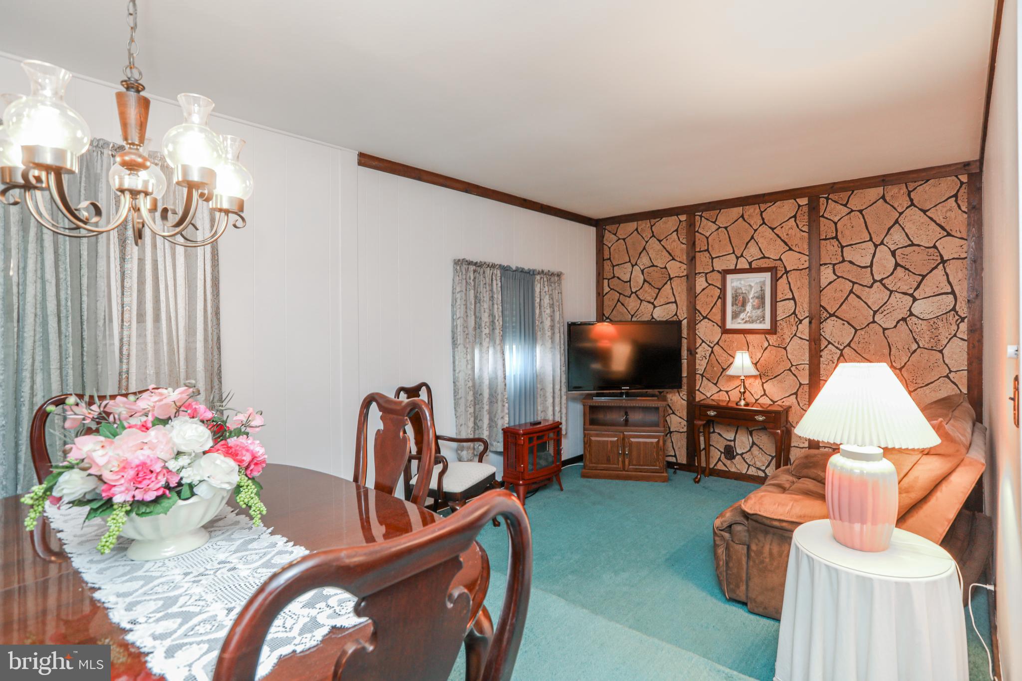 1027 Estates Boulevard Hamilton, NJ 08690 - Photo 9 of 33