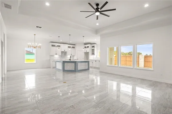 $388,900 | 113 Traditions Drive, Rockport, TX 78382