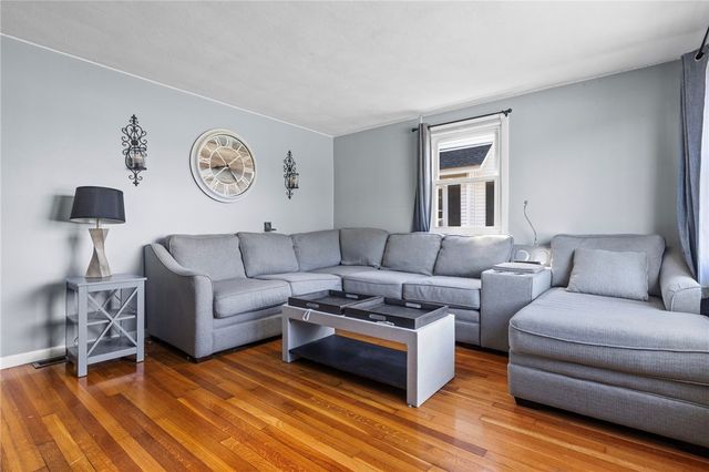 $350,000 | 794 Main Avenue, Warwick, RI 02886