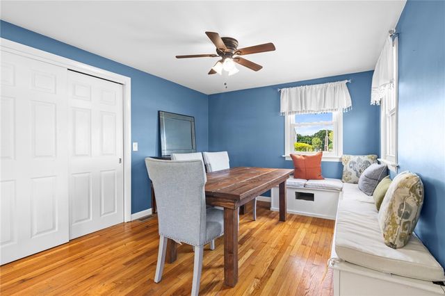 $350,000 | 794 Main Avenue, Warwick, RI 02886