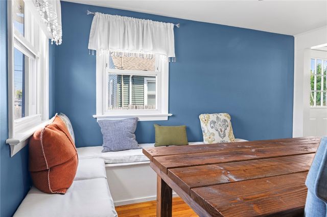 $350,000 | 794 Main Avenue, Warwick, RI 02886