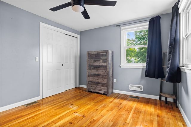 $350,000 | 794 Main Avenue, Warwick, RI 02886