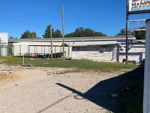 $540,000 | 3465 Highway 64, Crump, TN 38327