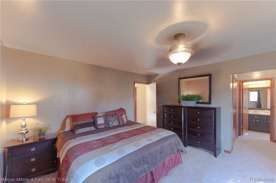 1061 Hidden Lane Rochester, MI 48309 - Photo 28 of 51 1061 Hidden Ln-28.jpg