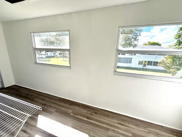 $179,900 | 359 Oakridge T, Deerfield Beach, FL 33442