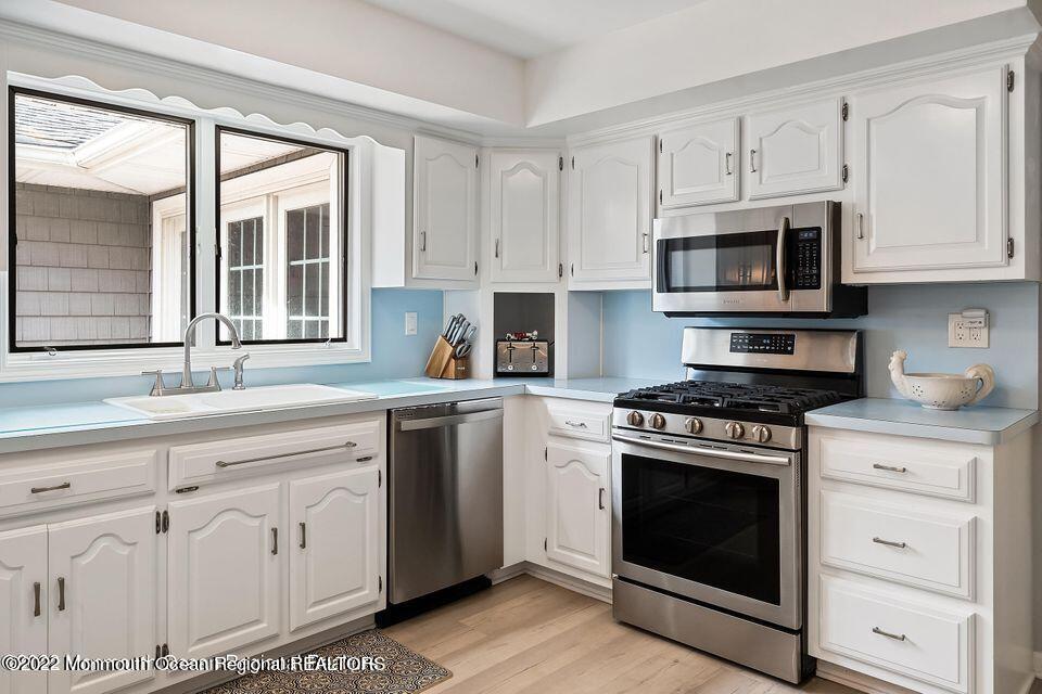 425 Atlantic Avenue Spring Lake, NJ 07762 - Photo 18 of 26 20220520014148779318000000-o