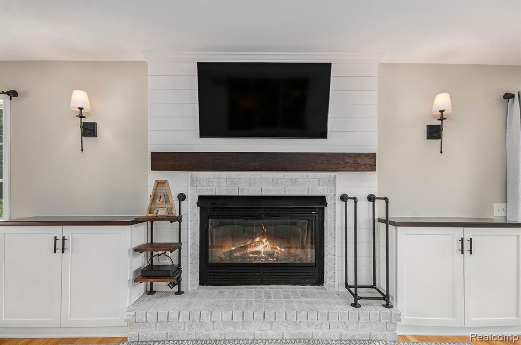 8191 Bergin Road Howell, MI 48843 - Photo 4 of 25