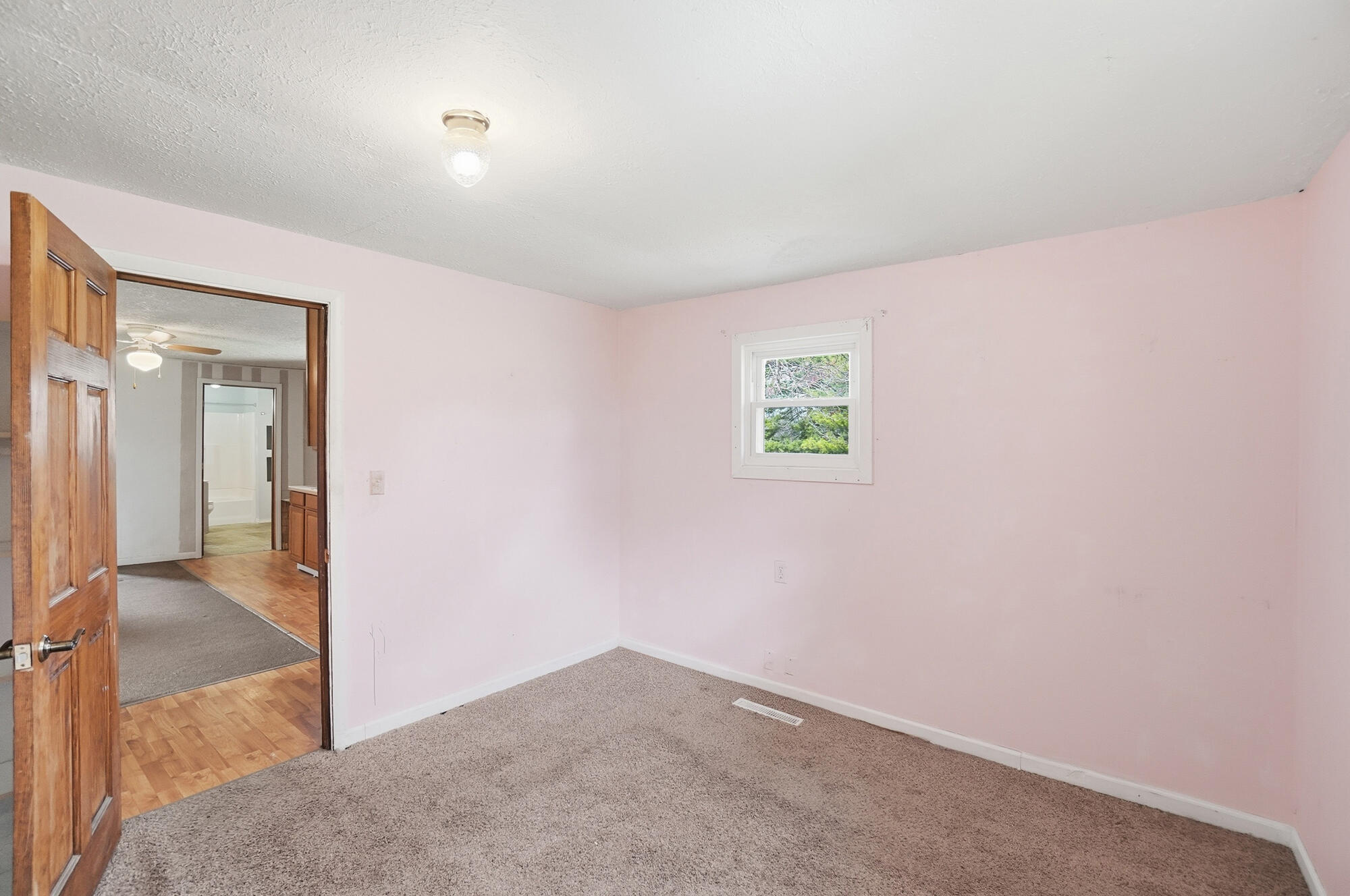 1166 West Sparrow Road Springfield, OH 45502 - Photo 31 of 39 Gallery Image 31