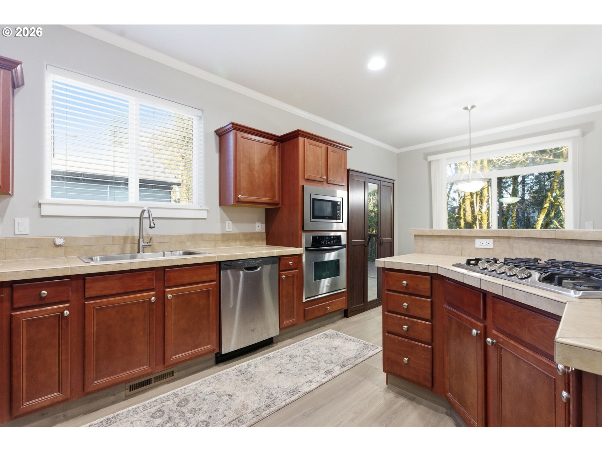 9440 Southwest Diamond View Way Beaverton, OR 97007 - Photo 9 of 38