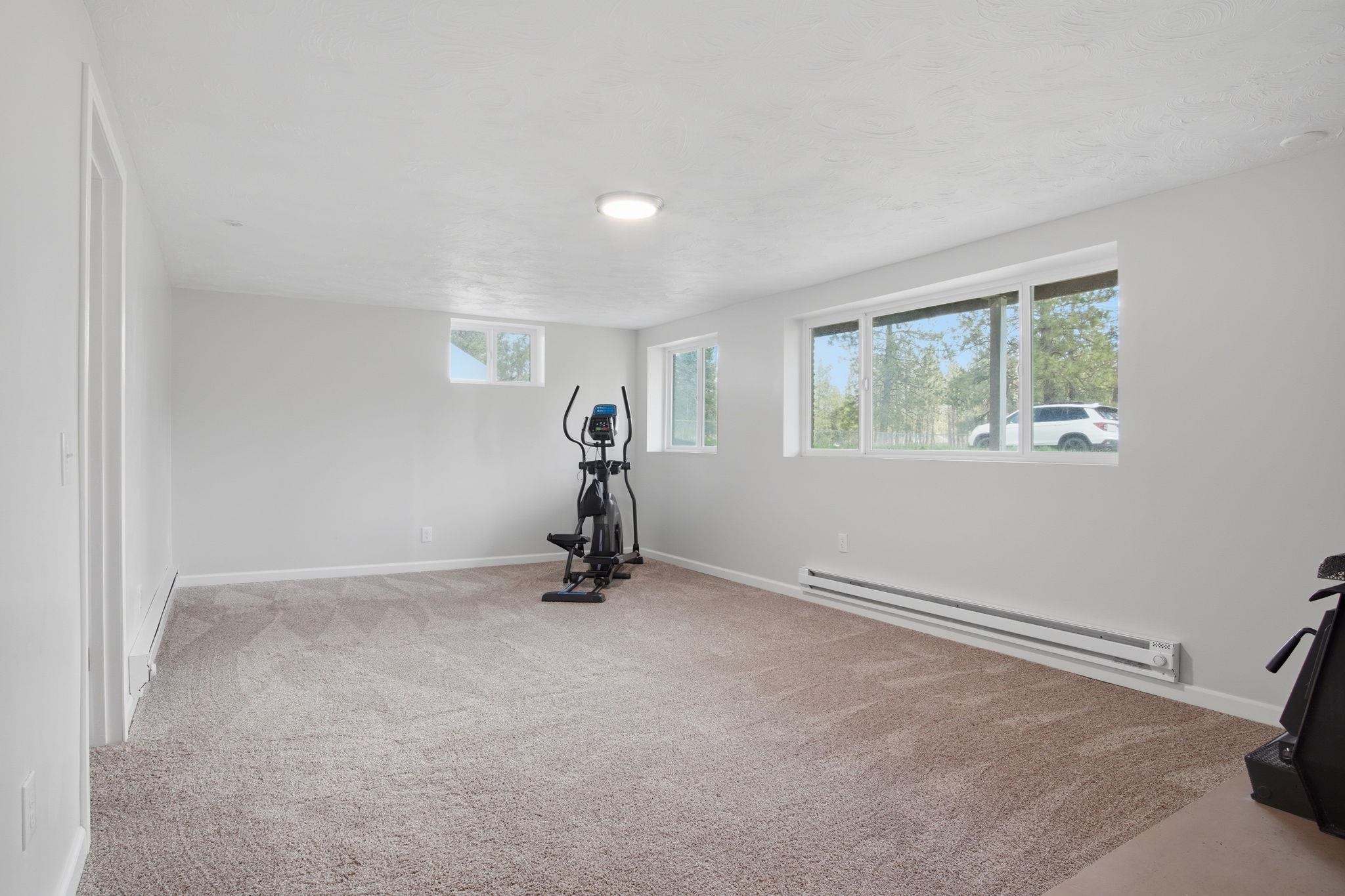8118 South Spotted Road Cheney, WA 99004 - Photo 17 of 34