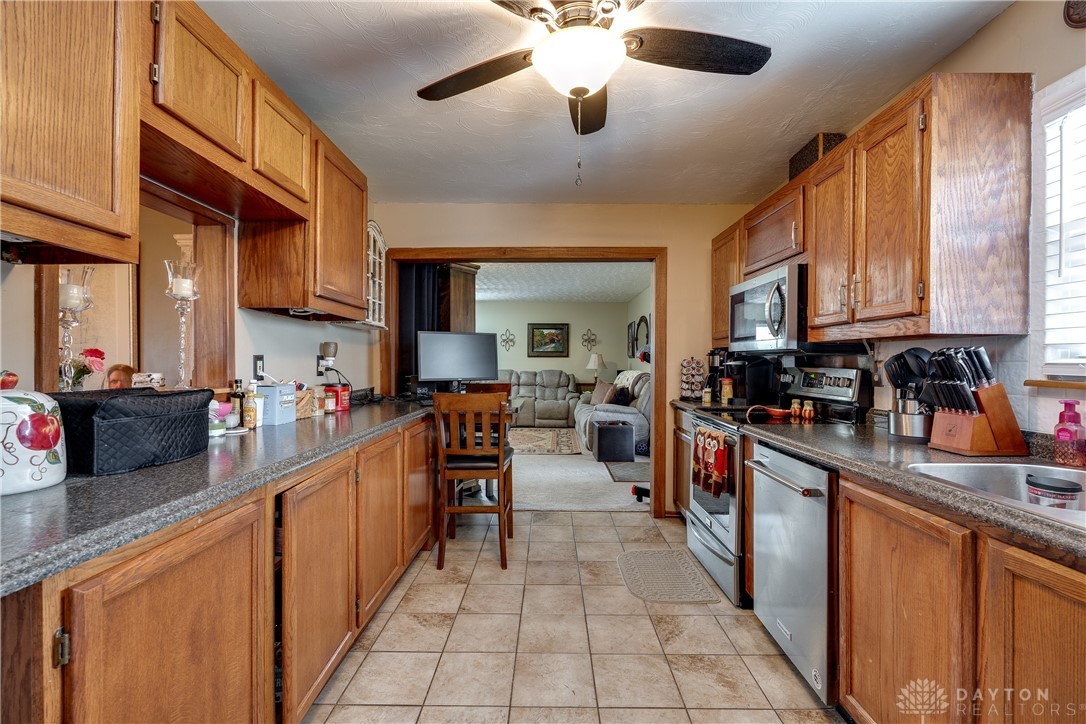 999 Prairie Road Wilmington, OH 45177 - Photo 17 of 46 Gallery Image 17