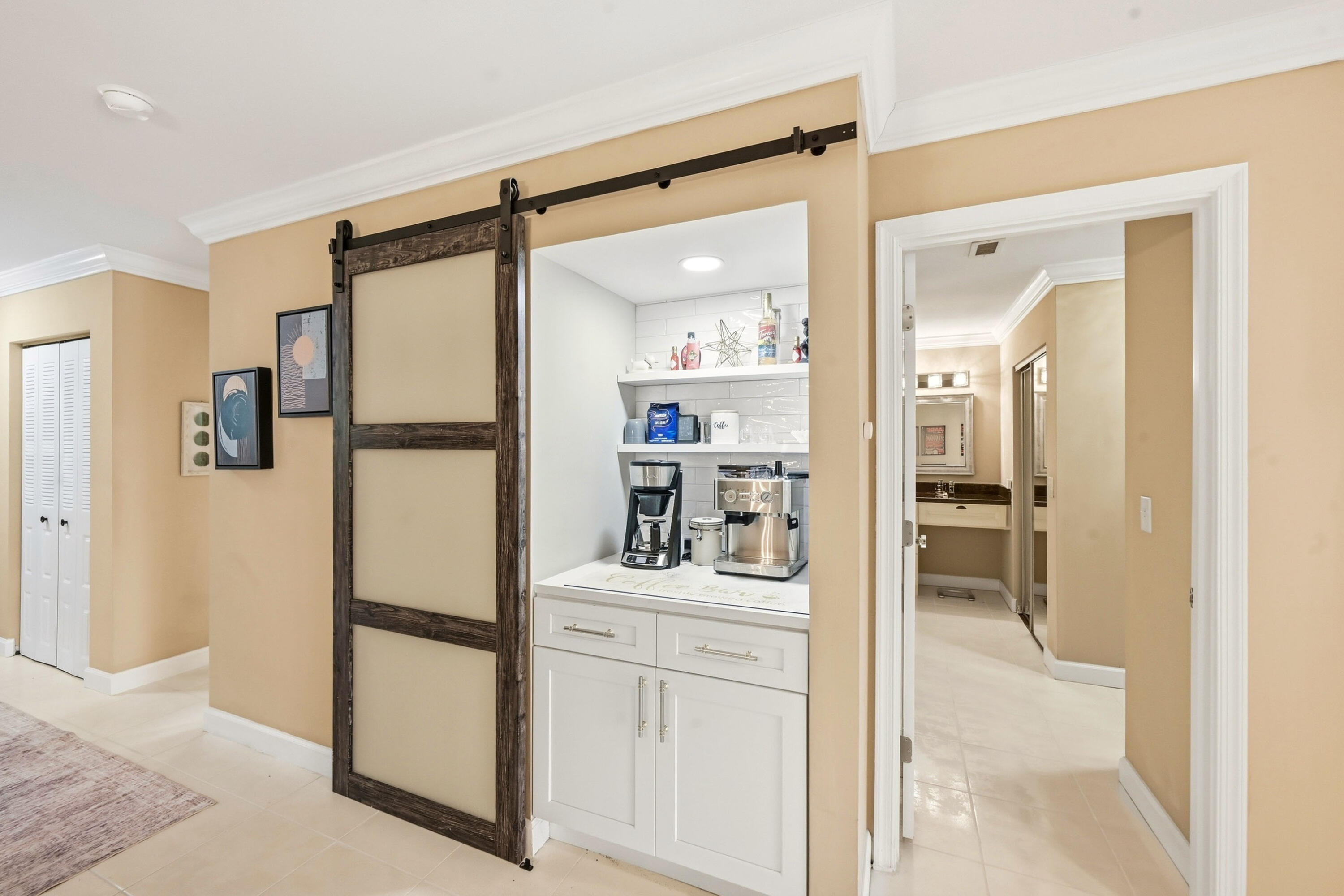 21757 Arriba Real, Unit D Boca Raton, FL 33433 - Photo 9 of 23 09_ra1_9716