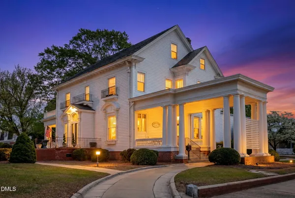 $1,190,000 | 309 West Divine Street, Dunn, NC 28334