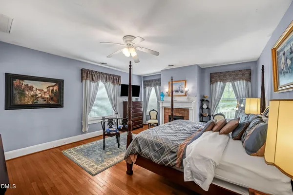 $1,190,000 | 309 West Divine Street, Dunn, NC 28334