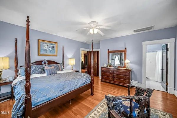 $1,190,000 | 309 West Divine Street, Dunn, NC 28334