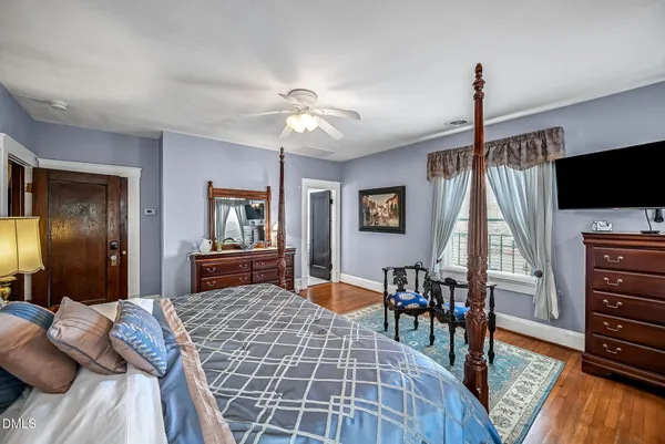 $1,190,000 | 309 West Divine Street, Dunn, NC 28334