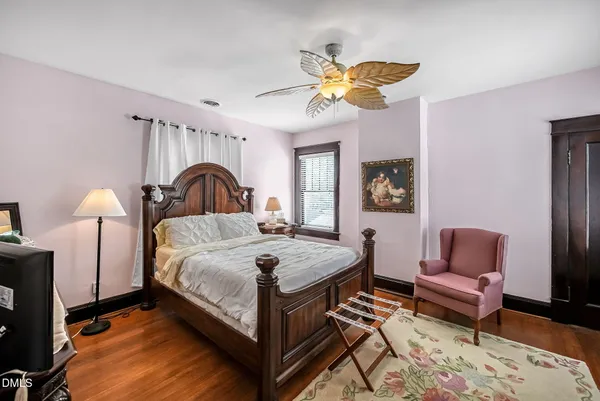 $1,190,000 | 309 West Divine Street, Dunn, NC 28334