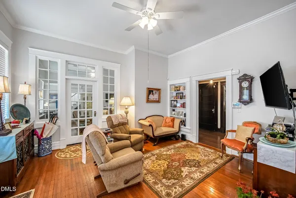 $1,190,000 | 309 West Divine Street, Dunn, NC 28334