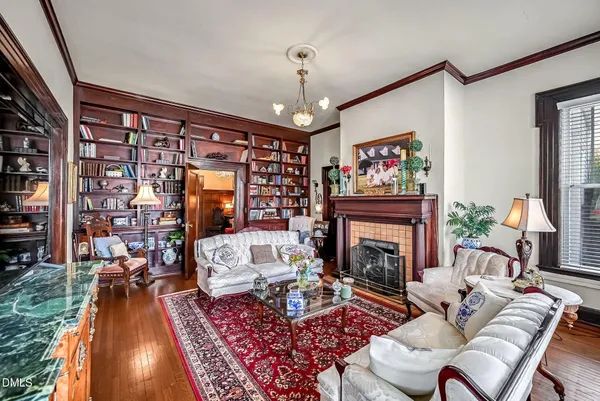 $1,190,000 | 309 West Divine Street, Dunn, NC 28334