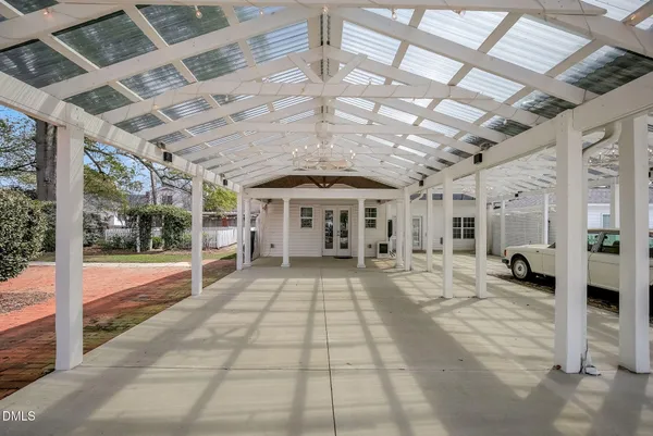 $1,190,000 | 309 West Divine Street, Dunn, NC 28334