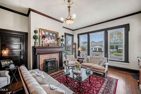 $1,190,000 | 309 West Divine Street, Dunn, NC 28334