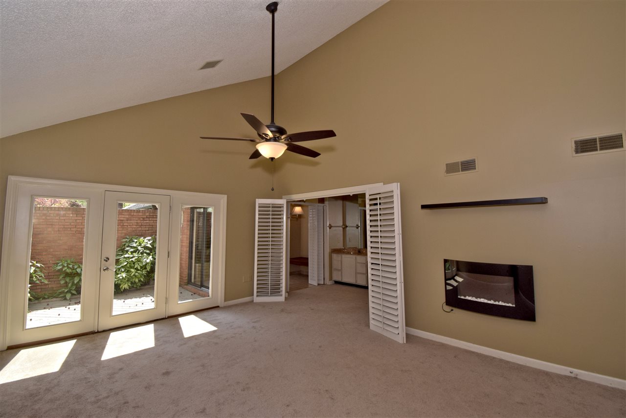 1904 Edwards Mill Road Germantown, TN 38139 - Photo 13 of 25 Gallery Image 13