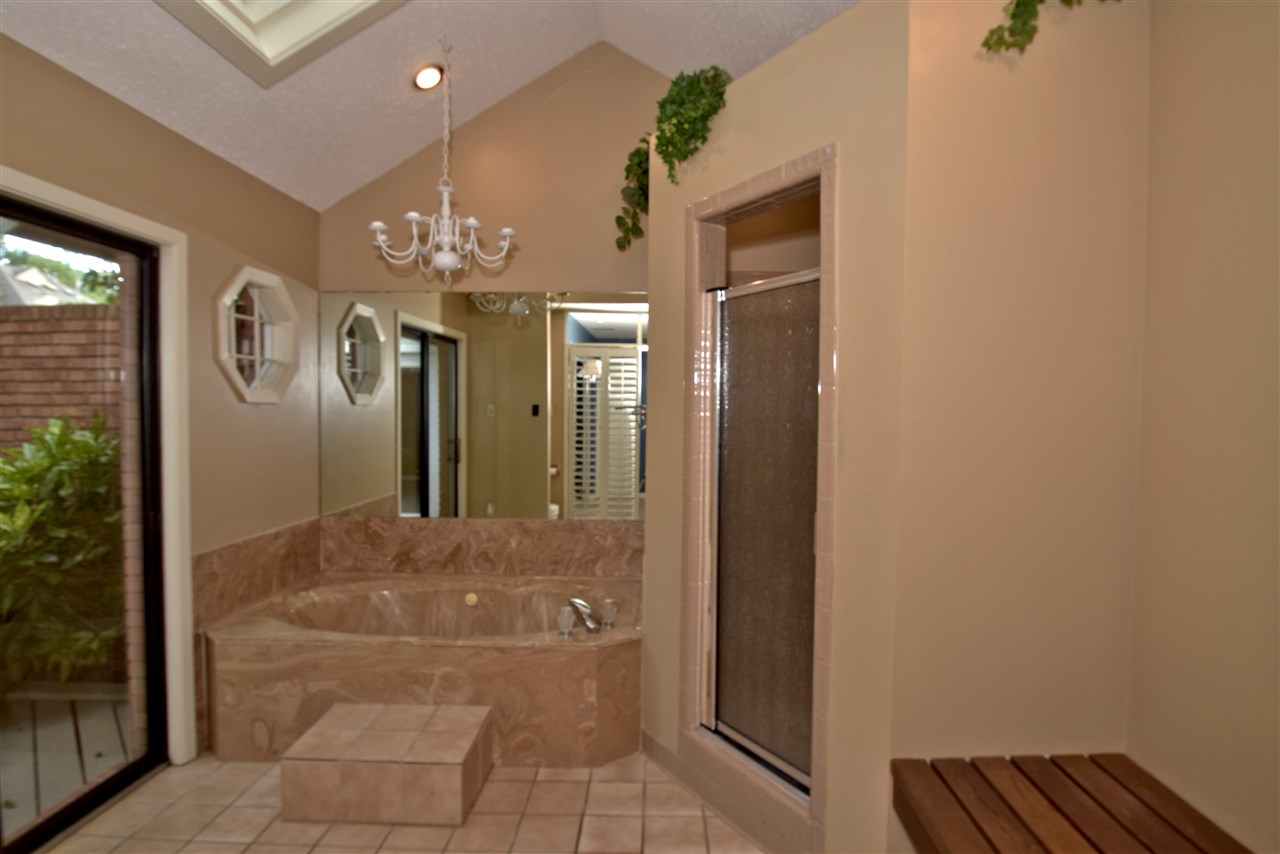 1904 Edwards Mill Road Germantown, TN 38139 - Photo 15 of 25 Gallery Image 15