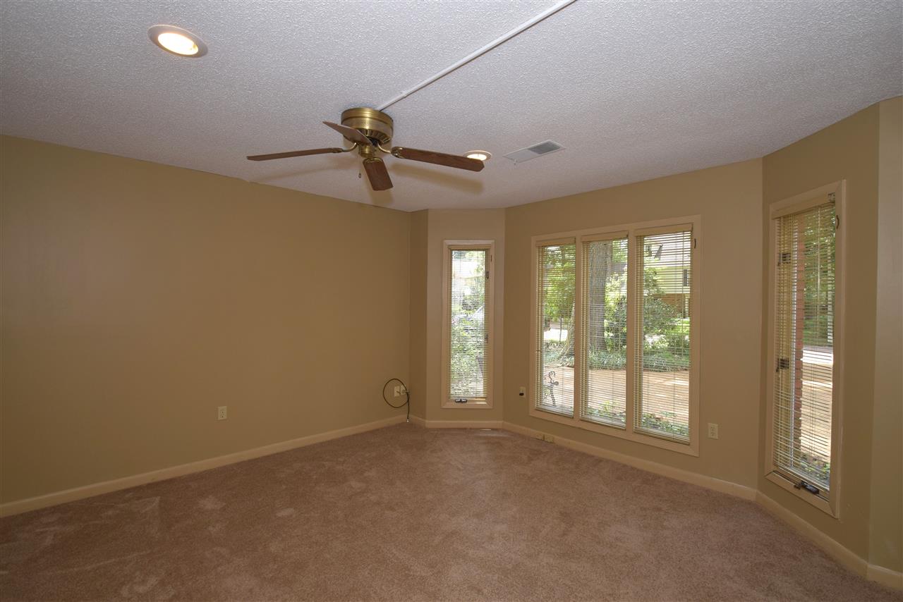 1904 Edwards Mill Road Germantown, TN 38139 - Photo 17 of 25 Gallery Image 17