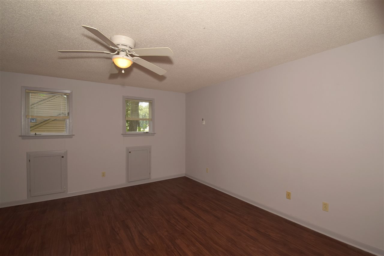 1904 Edwards Mill Road Germantown, TN 38139 - Photo 20 of 25 Gallery Image 20