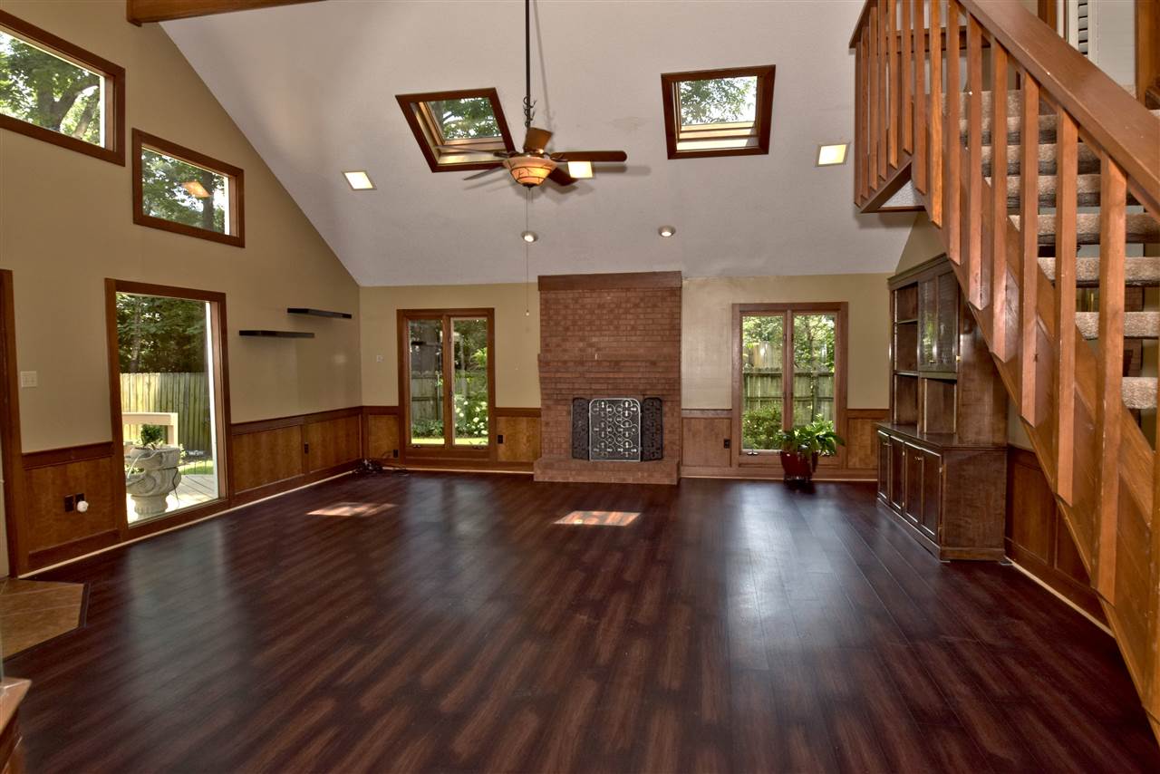 1904 Edwards Mill Road Germantown, TN 38139 - Photo 7 of 25 Gallery Image 7