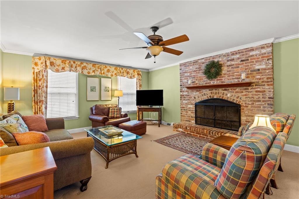 219 Prestwick Drive High Point, NC 27265 - Photo 19 of 46 Den