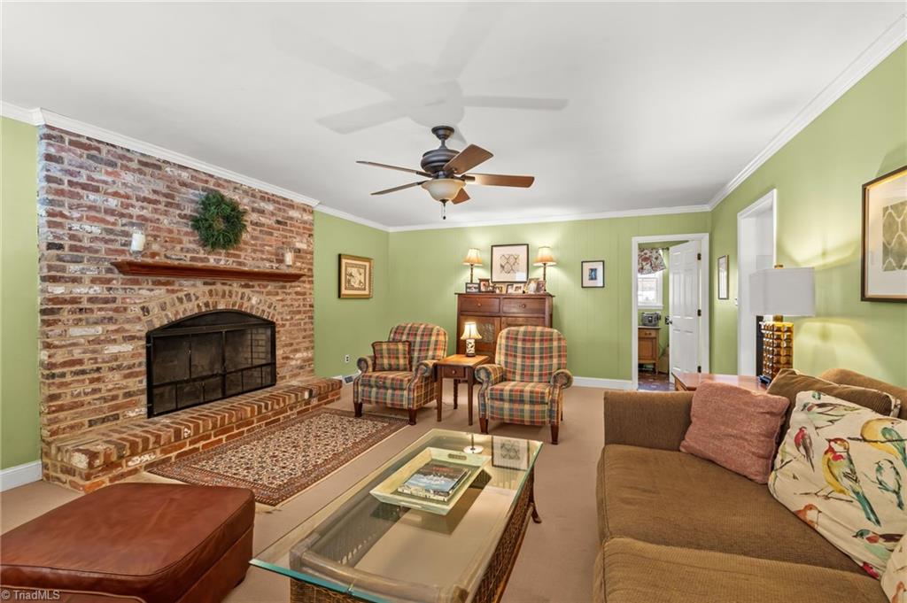 219 Prestwick Drive High Point, NC 27265 - Photo 21 of 46